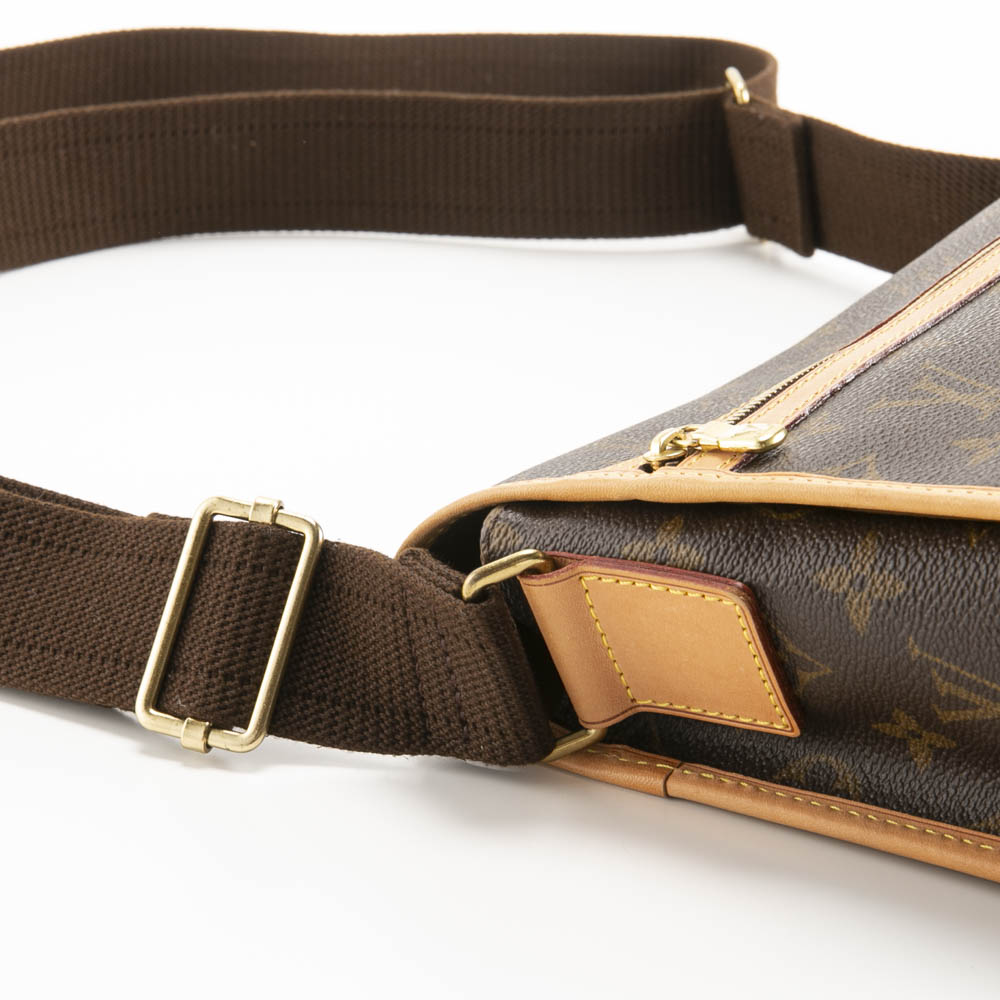 【ヴィンテージ・中古】ルイ･ヴィトン LOUIS VUITTON ショルダーバッグ モノグラム メッセンジャー ボスフォール PM M40106【FITHOUSE ONLINE SHOP】