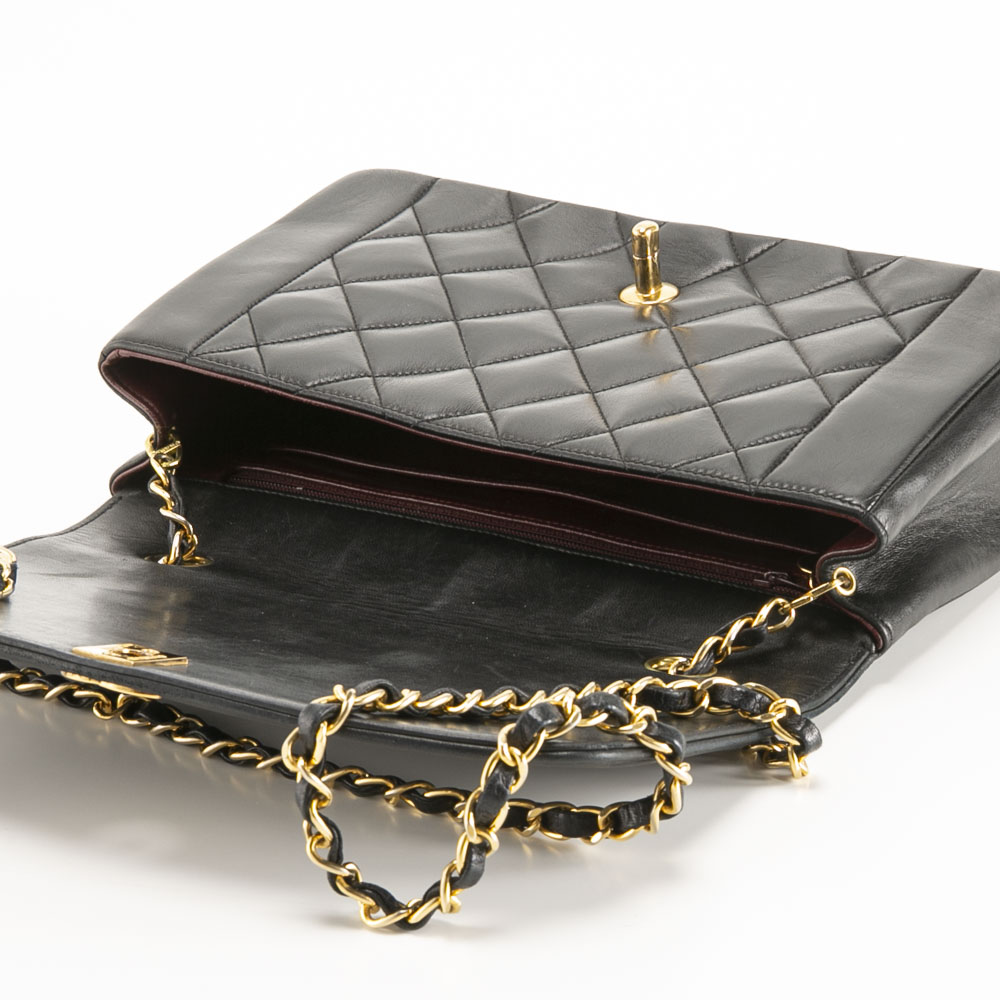 【ヴィンテージ・中古】シャネル CHANEL ダイアナフラップ チェーンショルダーバッグ A01165【FITHOUSE ONLINE SHOP】
