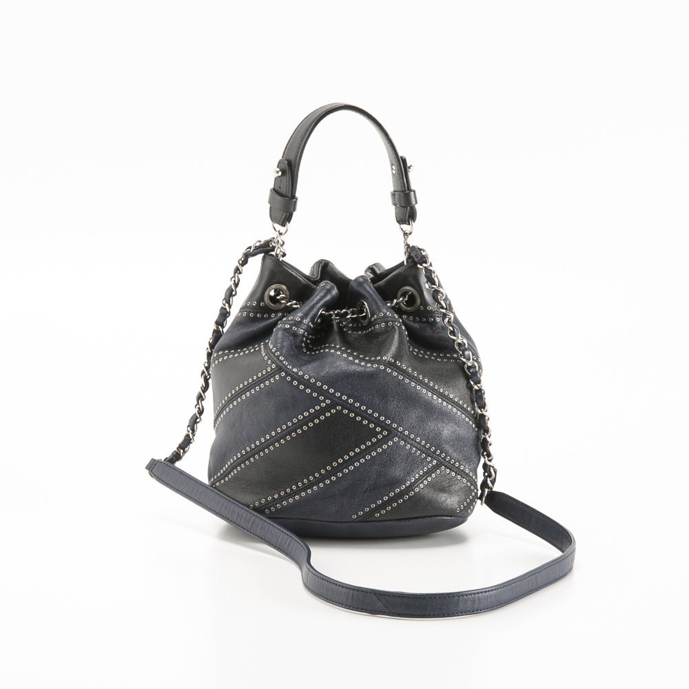 【ヴィンテージ・中古】シャネル CHANEL スタッズ巾着ショルダーバッグ【FITHOUSE ONLINE SHOP】