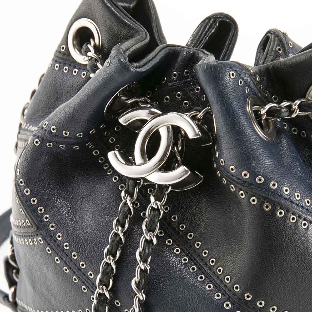 【ヴィンテージ・中古】シャネル CHANEL スタッズ巾着ショルダーバッグ【FITHOUSE ONLINE SHOP】