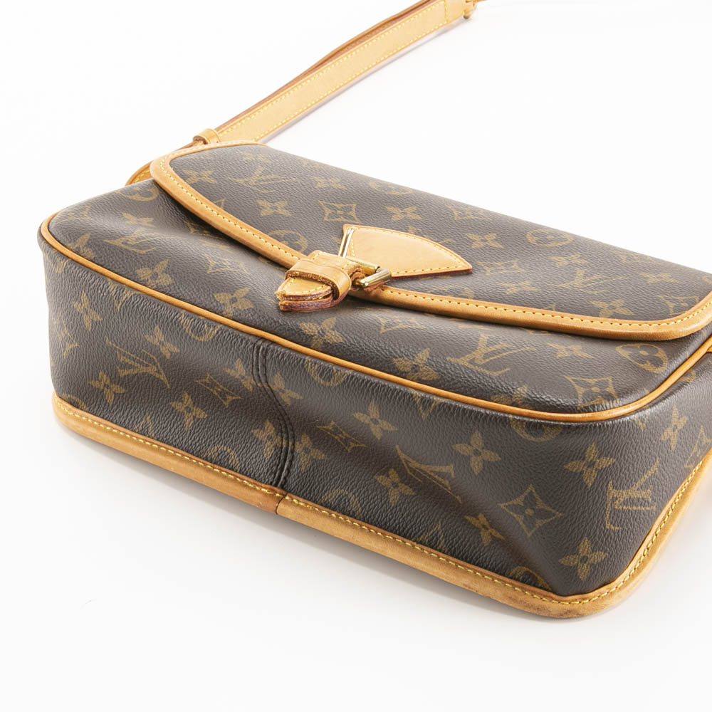 【ヴィンテージ・中古】ルイ･ヴィトン LOUIS VUITTON ショルダーバッグ モノグラム ソローニュ M42250【FITHOUSE ONLINE SHOP】
