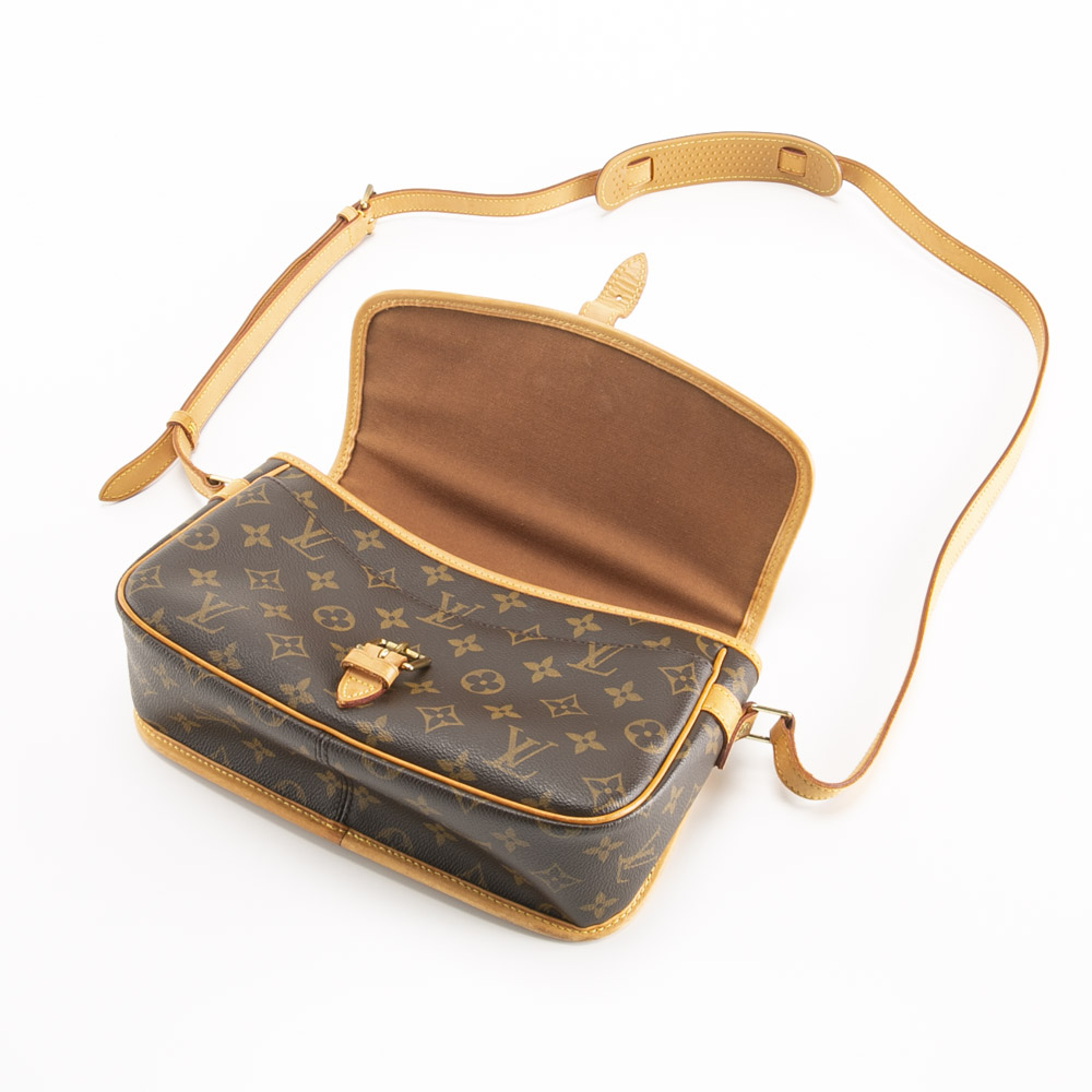 【ヴィンテージ・中古】ルイ･ヴィトン LOUIS VUITTON ショルダーバッグ モノグラム ソローニュ M42250【FITHOUSE ONLINE SHOP】