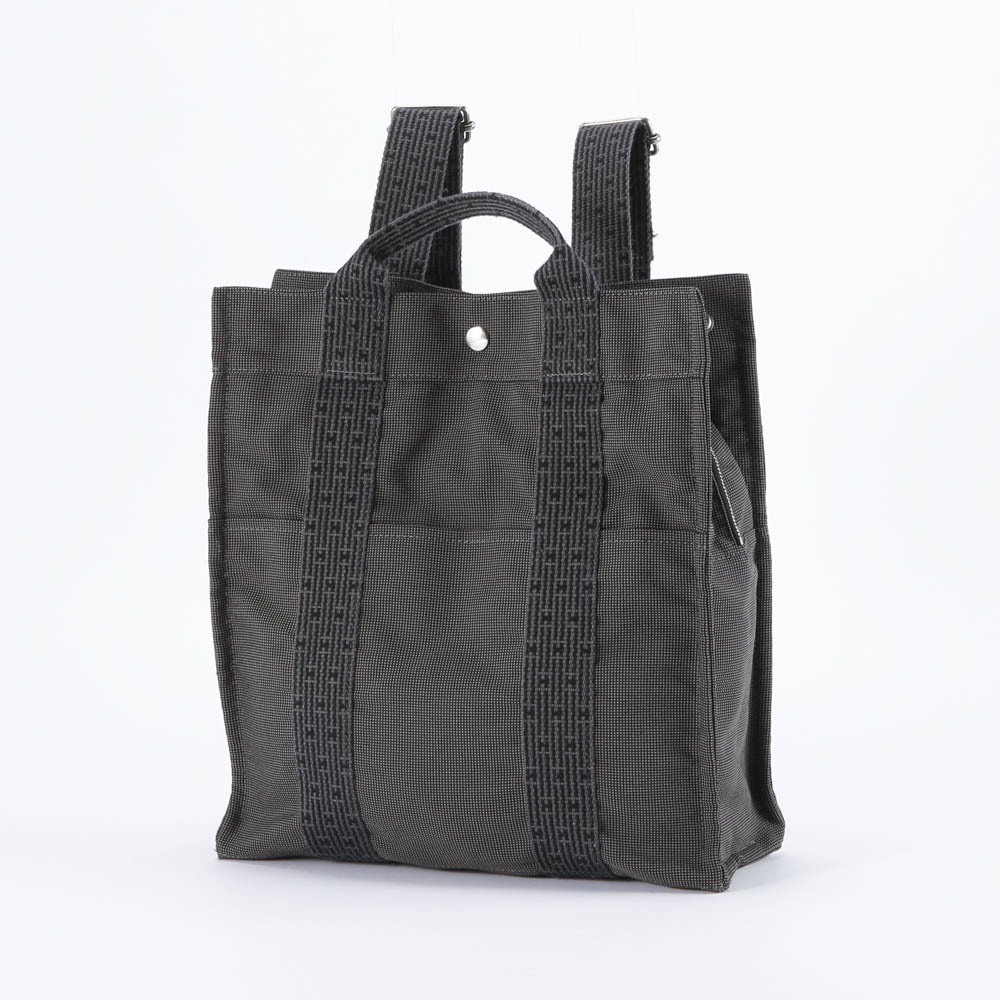 ヴィンテージ・中古】エルメス HERMES バックパック・リュック トートバッグ エールラインアドMM 100952M【FITHOUSE ONLINE SHOP】 | フィットハウス公式オンラインショップ | FIT HOUSE ONLINE SHOP ヴィンテージ・中古】エルメス HERMES バックパック・リュック トートバッグ エールラインアドMM 100952M【FITHOUSE ONLINE SHOP】 | フィットハウス公式オンラインショップ | FIT HOUSE ONLINE SHOP