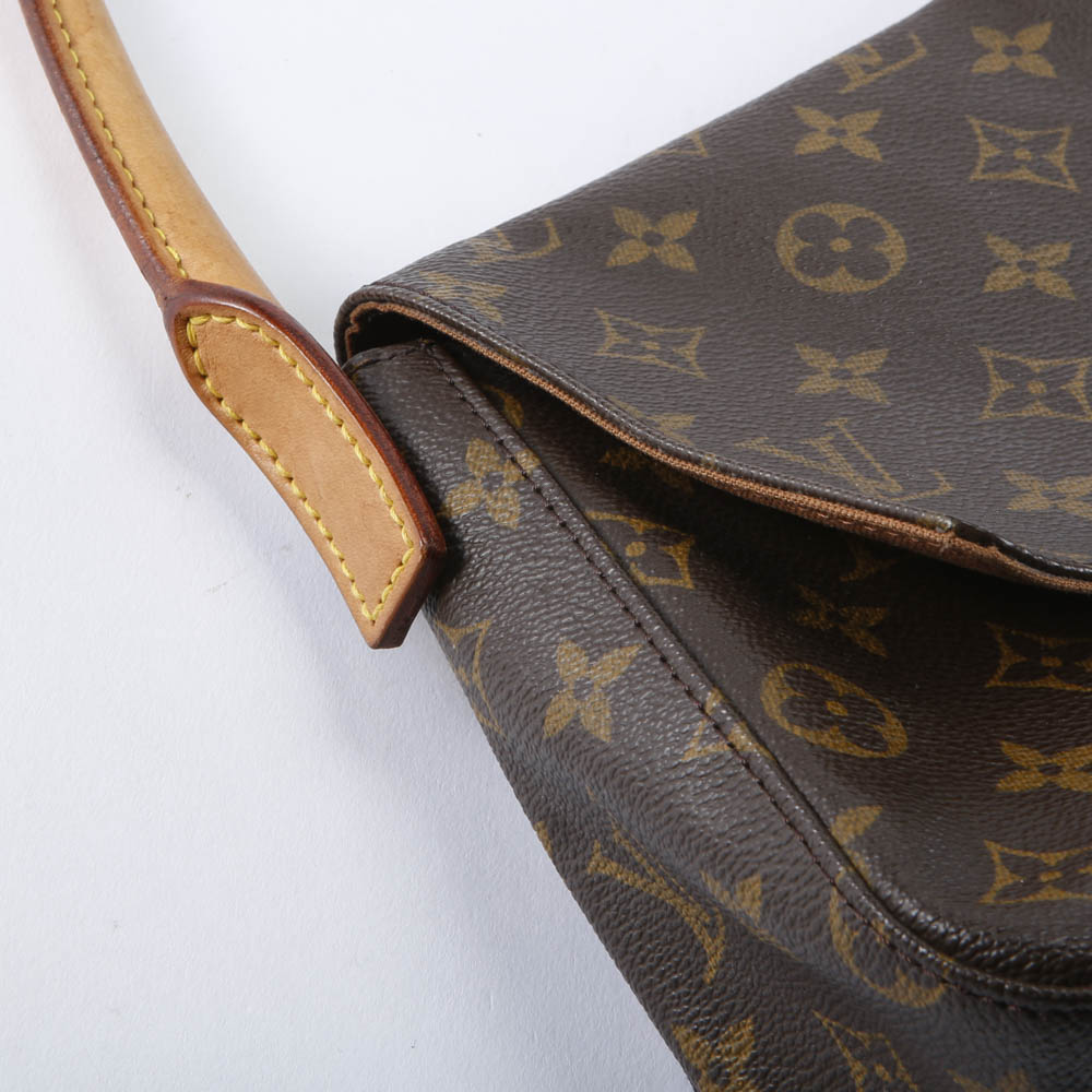 ヴィンテージ・中古】ルイ・ヴィトン LOUIS VUITTON ショルダーバッグ 