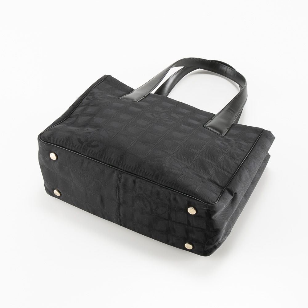ヴィンテージ・中古】シャネル CHANEL ニュートラベルライントート ... 【良品】シャネル ニュートラベルライン PM トートバッグ ブラウン