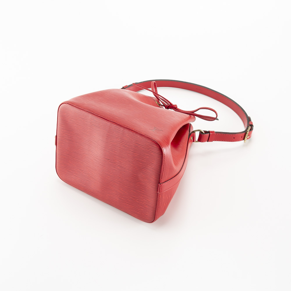 【ヴィンテージ・中古】ルイ･ヴィトン LOUIS VUITTON ハンド・トートバッグ エピ プチノエ M44107【FITHOUSE ONLINE SHOP】