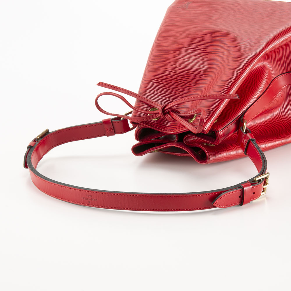 【ヴィンテージ・中古】ルイ･ヴィトン LOUIS VUITTON ハンド・トートバッグ エピ プチノエ M44107【FITHOUSE ONLINE SHOP】