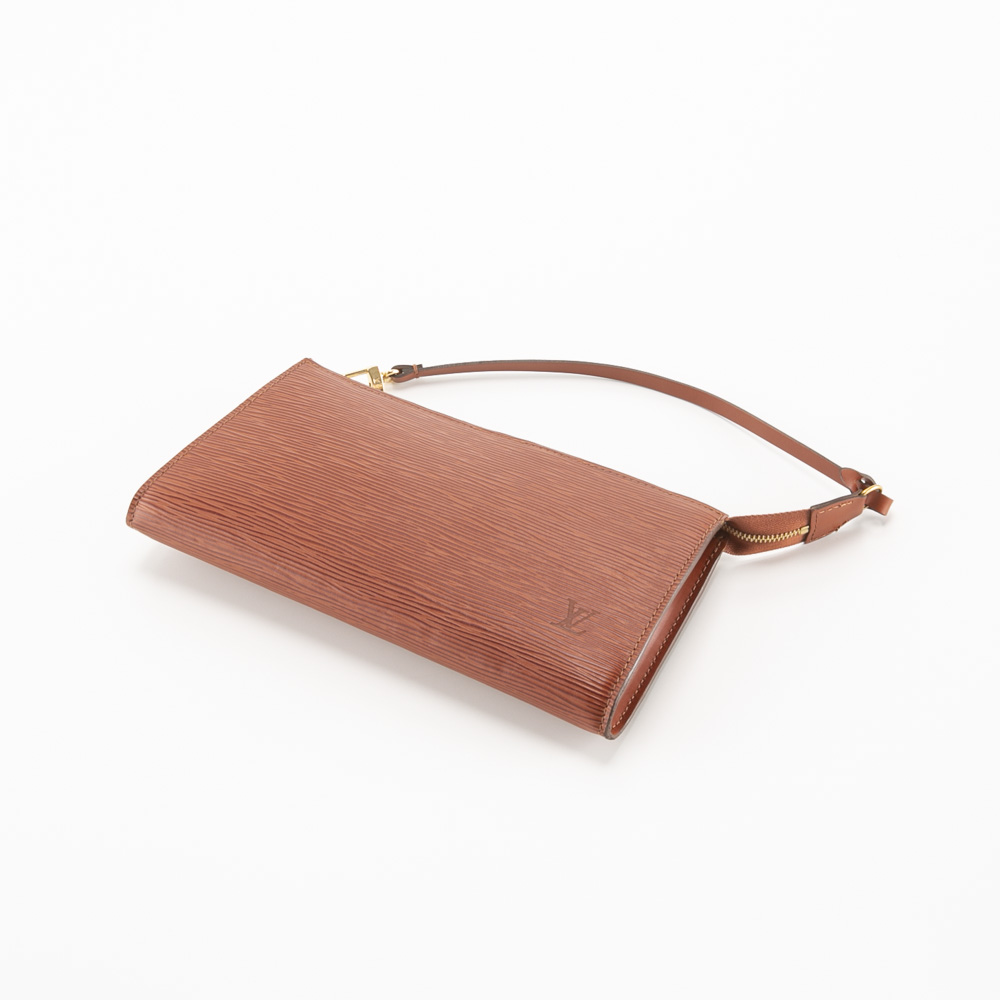 【ヴィンテージ・中古】ルイ･ヴィトン LOUIS VUITTON ショルダーバッグ エピ ポシェット アクセソワール M52953【FITHOUSE ONLINE SHOP】