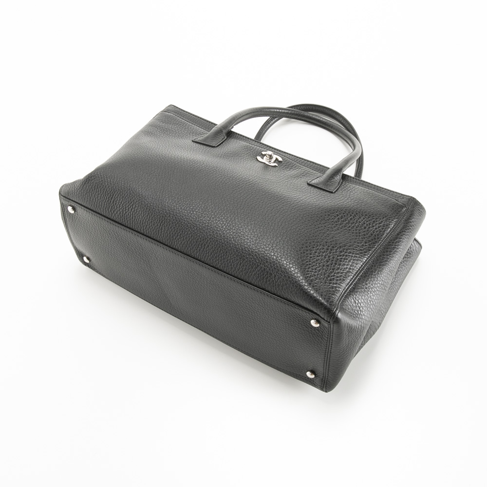 【ヴィンテージ・中古】シャネル CHANEL ハンド・トートバッグ エグゼクティブ トート ターンロック A15206【FITHOUSE ONLINE SHOP】