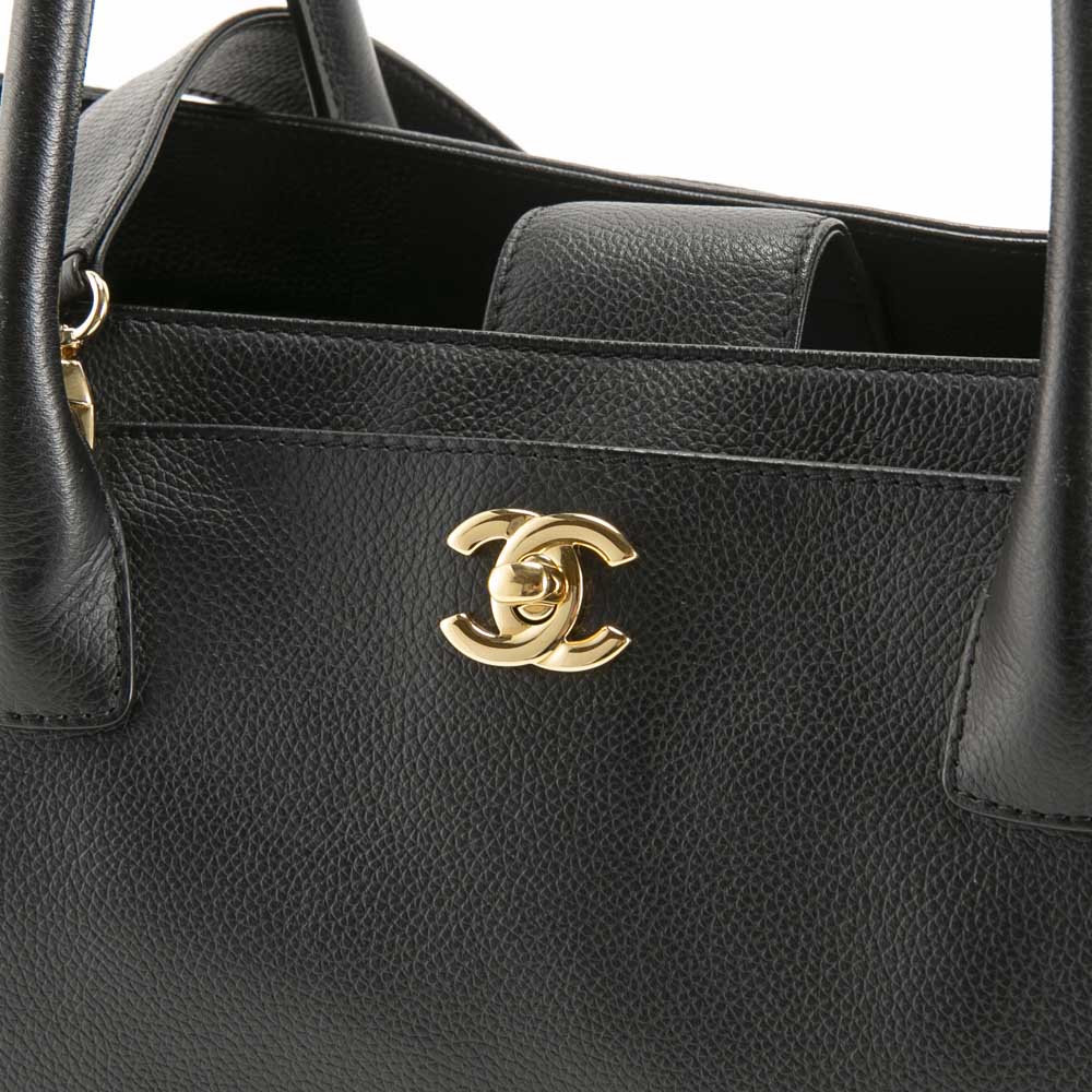 【ヴィンテージ・中古】シャネル CHANEL ハンド・トートバッグ エグゼクティブ トート ターンロック A15206【FITHOUSE ONLINE SHOP】