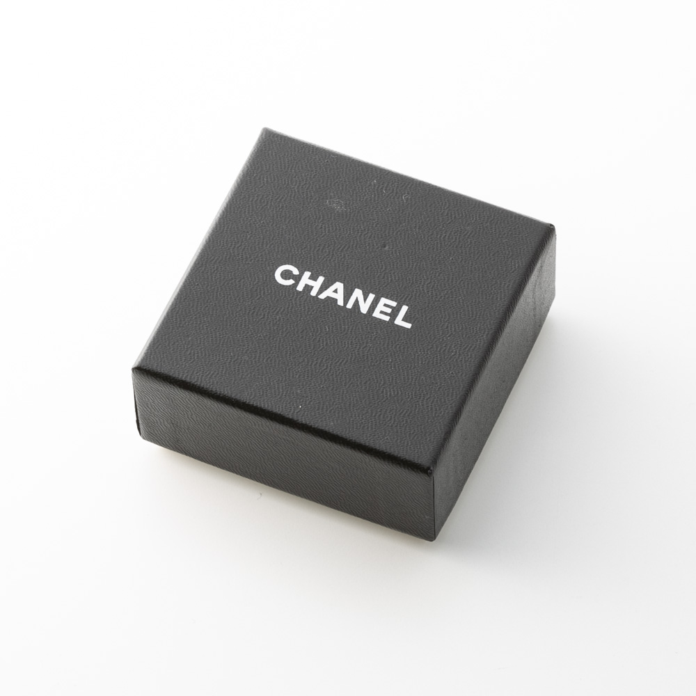 【ヴィンテージ・中古】シャネル CHANEL 立体スタッズココマークイヤリング【FITHOUSE ONLINE SHOP】