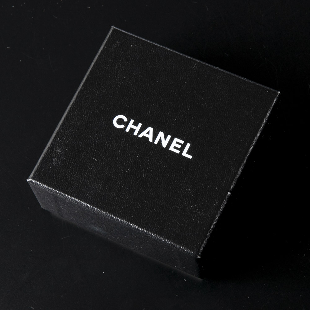 【ヴィンテージ・中古】シャネル CHANEL アイコンチャームブローチ【FITHOUSE ONLINE SHOP】