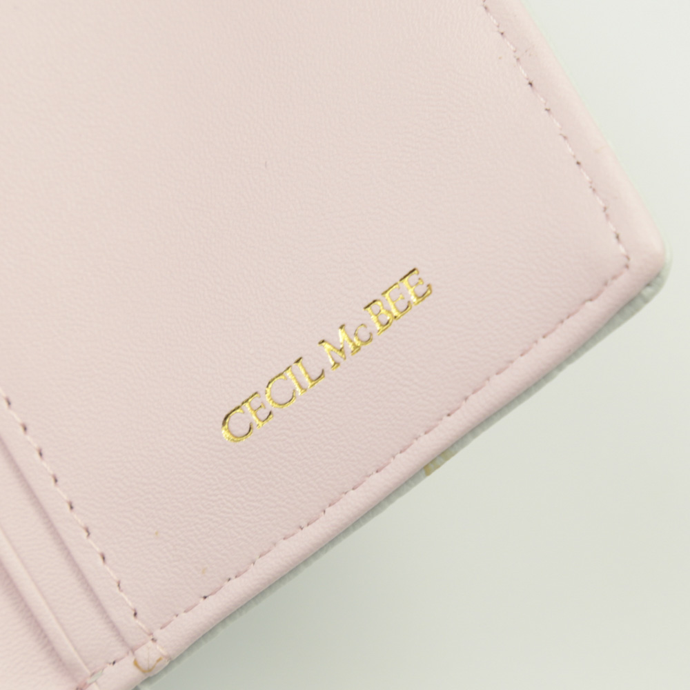 セシルマクビー CECIL McBEE ミドルサイフ Vジカタオシ 66036-61【FITHOUSE ONLINE SHOP】
