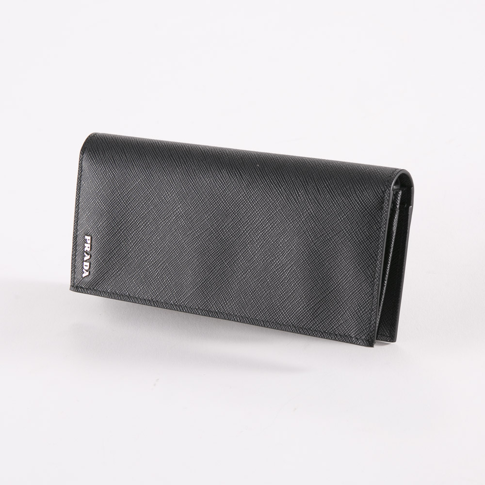 prada japan online