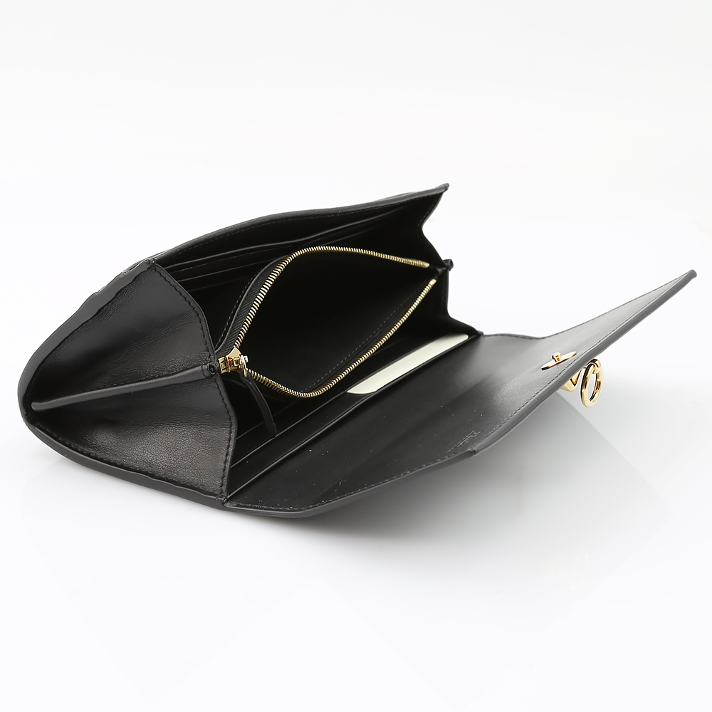 ＦＥＮＤＩ FEN･17S VIT.LIBERTY LU 長財布 8M0251-SME/F0KUR/71 ブラック【FITHOUSE ONLINE SHOP】