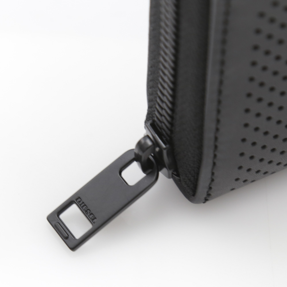 ディーゼル DIESEL 長財布ラウンドファスナー PERFORATO24ZIPラウンド長 X06761PR879【FITHOUSE ONLINE SHOP】