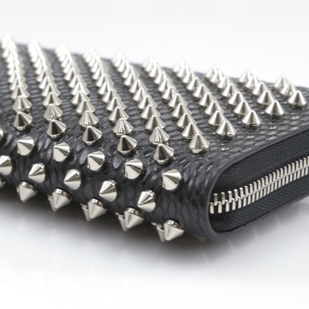 クリスチャン ルブタン Christian Louboutin ラウンド長財布 PANETTONE SPIKEラウンド 3205076【FITHOUSE ONLINE SHOP】