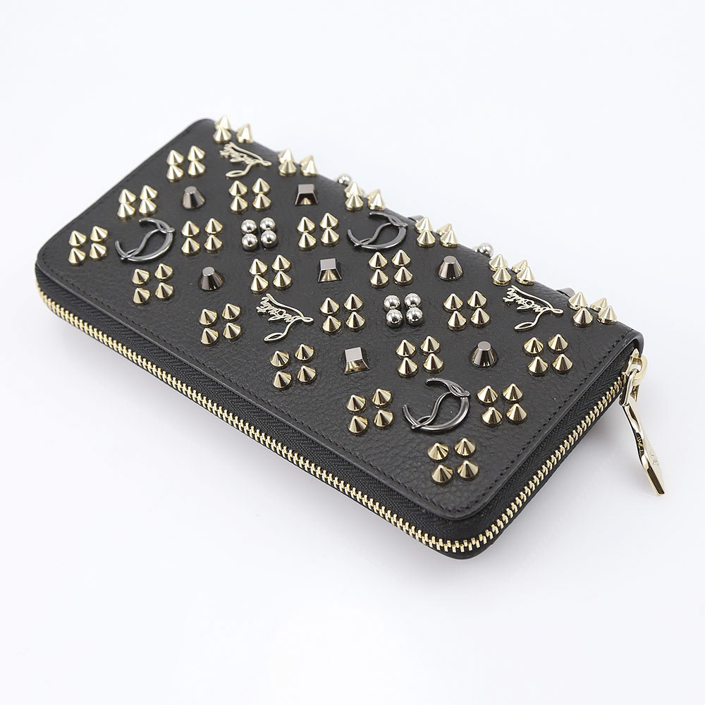 Christian Louboutin クリスチャン・ルブタン PAN.ロゴ＆スタッズラウンド長 3175224/M442-BK@ ブラック【FITHOUSE ONLINE SHOP】