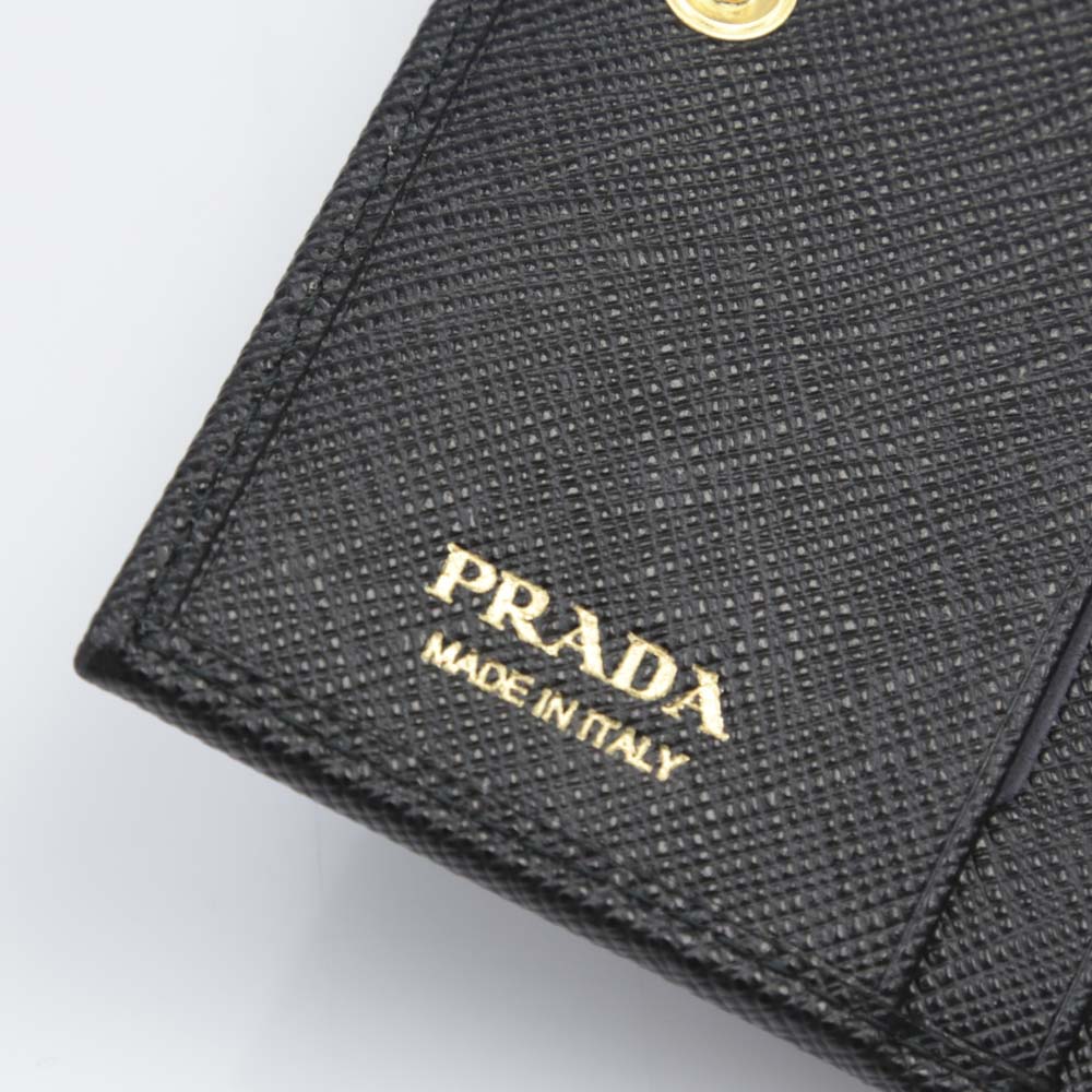 プラダ PRADA ミドル財布 SAF.METALﾀﾞｲ折中小銭付/NERO 1MV204-QWA【FITHOUSE ONLINE SHOP】