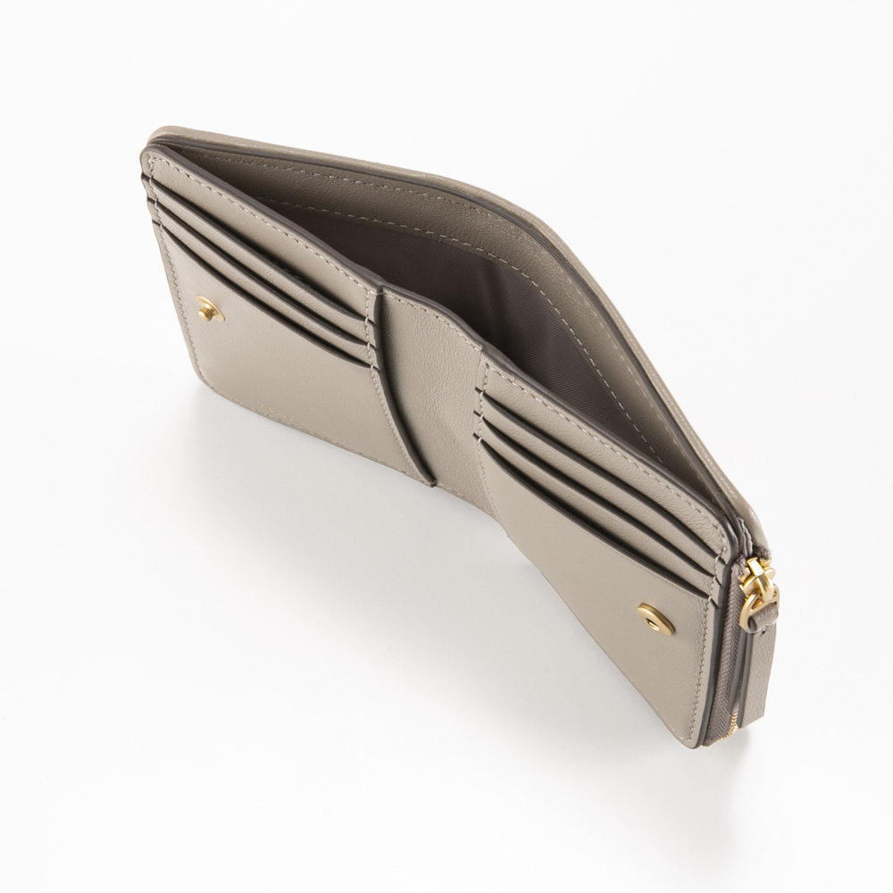 トリーバーチ TORY BURCH KIRA CHEVRON 折り財布 153121【FITHOUSE ONLINE SHOP】