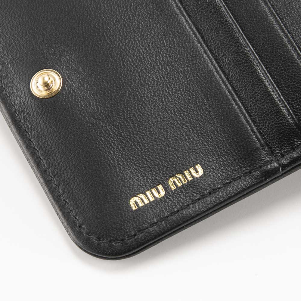 ミュウミュウ miumiu 折り財布 MATELASSE マトラッセ 5ML522 2FPP【FITHOUSE ONLINE SHOP】