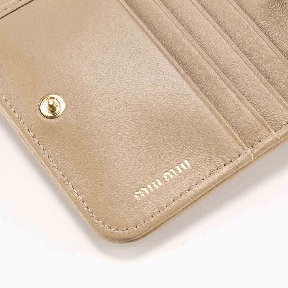 ミュウミュウ miumiu 折り財布 MATELASSE マトラッセ 5ML522 2FPP【FITHOUSE ONLINE SHOP】