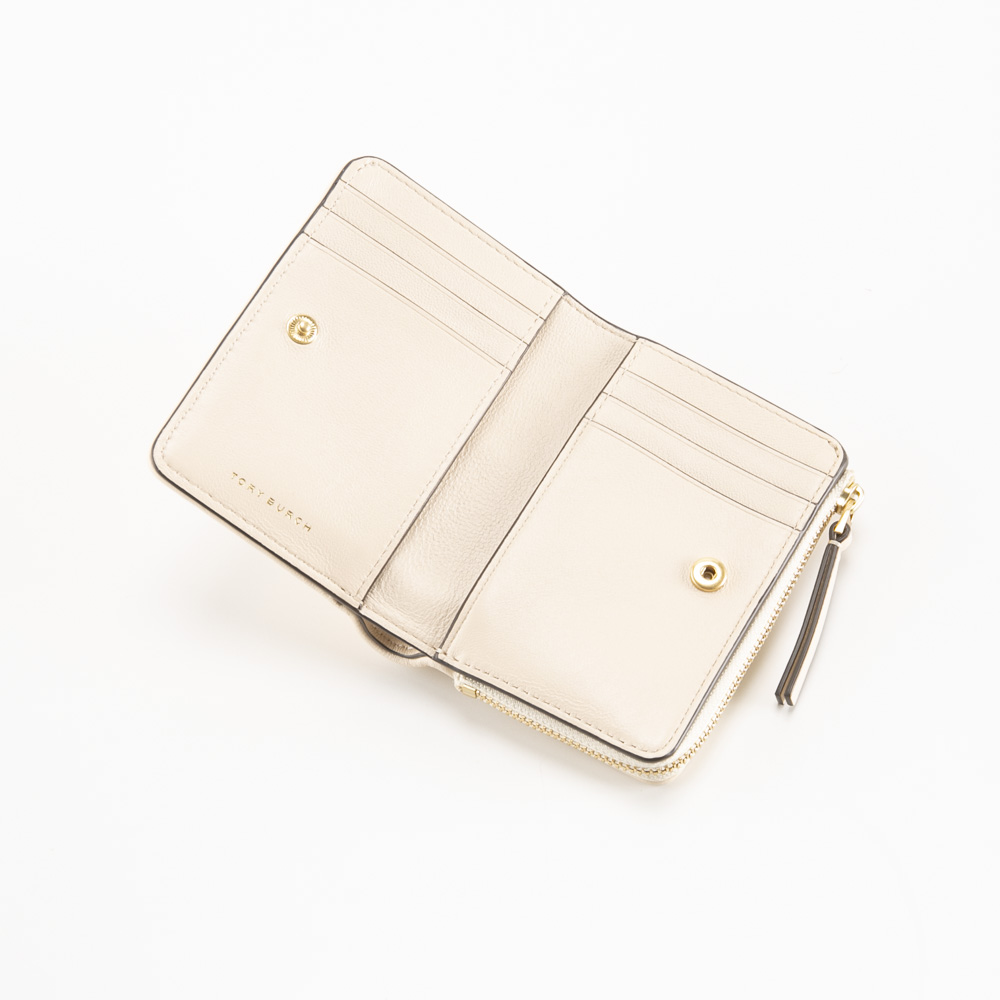 トリーバーチ TORY BURCH KIRA CHEVRON 折り財布 153121【FITHOUSE ONLINE SHOP】