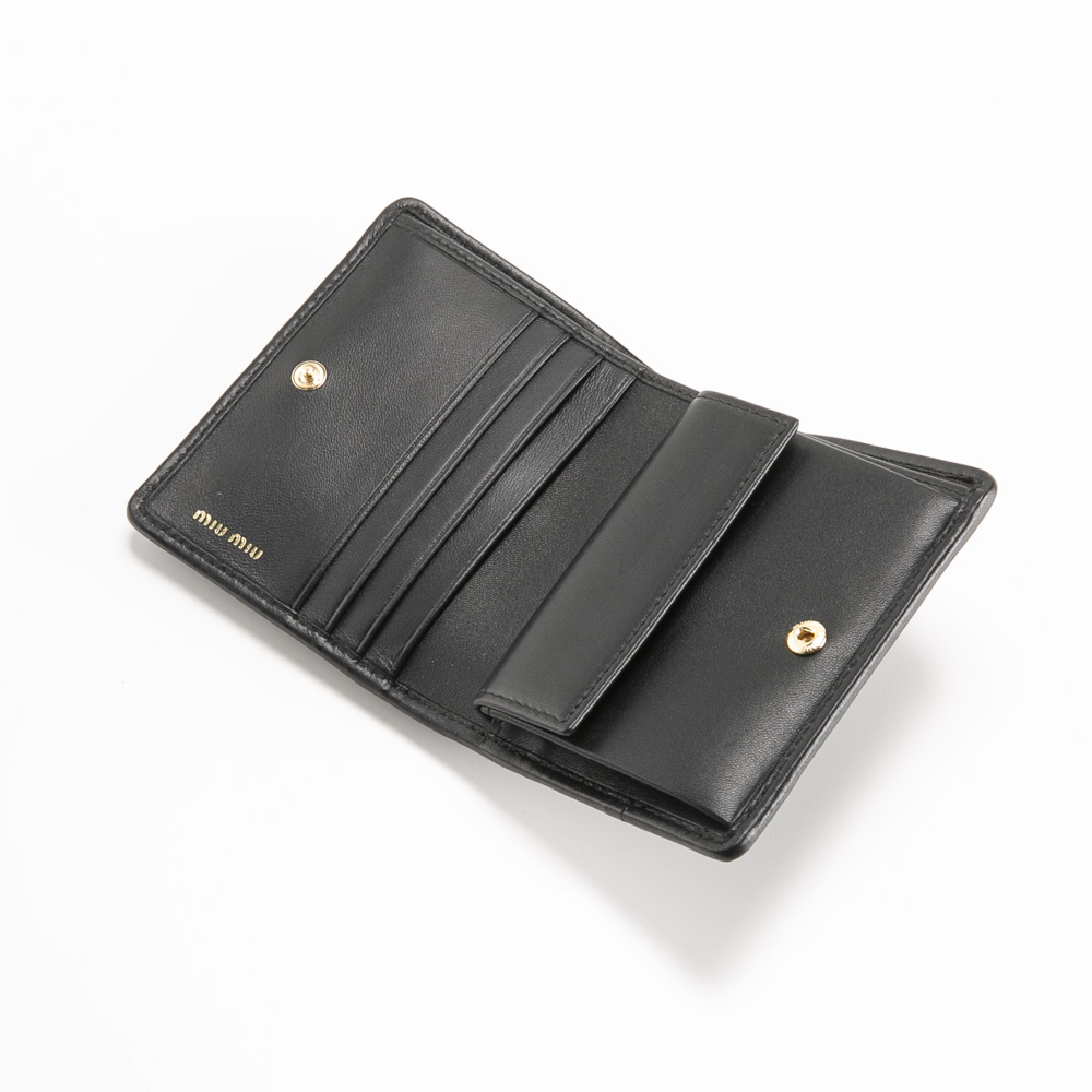 ミュウミュウ miumiu 折り財布 MATELASSE マトラッセ 5MV204 AFPP【FITHOUSE ONLINE SHOP】