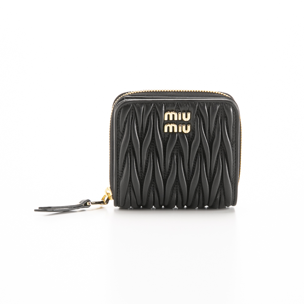 ミュウミュウ miumiu 折り財布 MATELASSE マトラッセ 5ML522 AFPP【FITHOUSE ONLINE SHOP】
