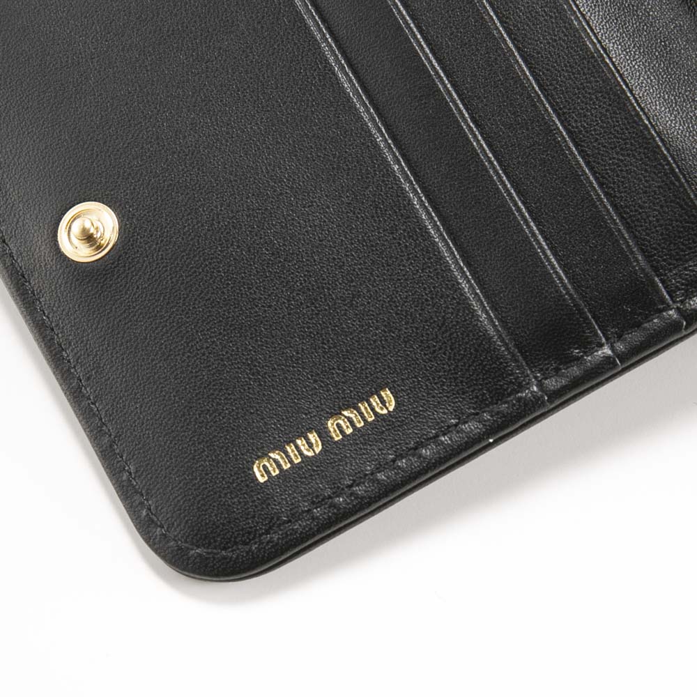 ミュウミュウ miumiu 折り財布 MATELASSE マトラッセ 5ML522 AFPP【FITHOUSE ONLINE SHOP】