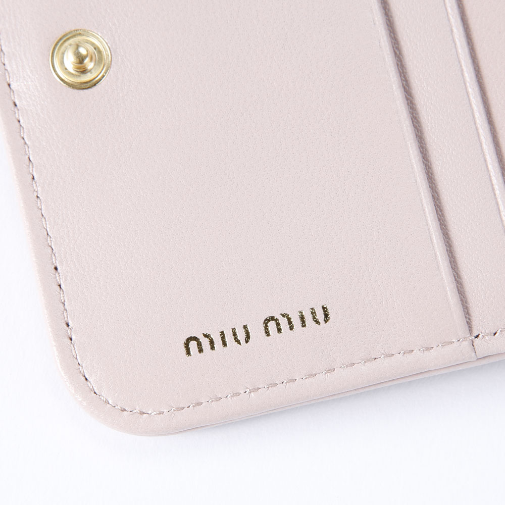 ミュウミュウ miumiu MATELASSE 二つ折り財布 5ML522-N88【FITHOUSE ONLINE SHOP】