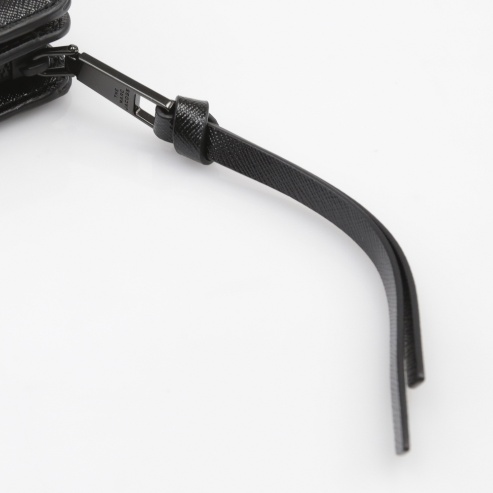【10％OFFクーポン対象商品】マークジェイコブス MARC JACOBS 折財布 SNAPSHOT DTM M0014986【FITHOUSE ONLINE SHOP】