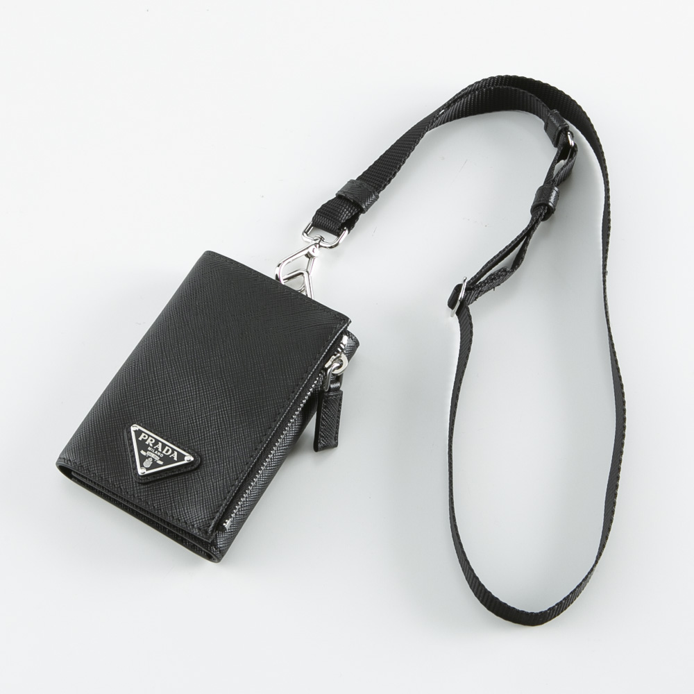 プラダ PRADA カードケース SAFFIANO TRIANGOLO 三折 TINY ストラップ付/NERO 2MR036-QHH【FITHOUSE ONLINE SHOP】