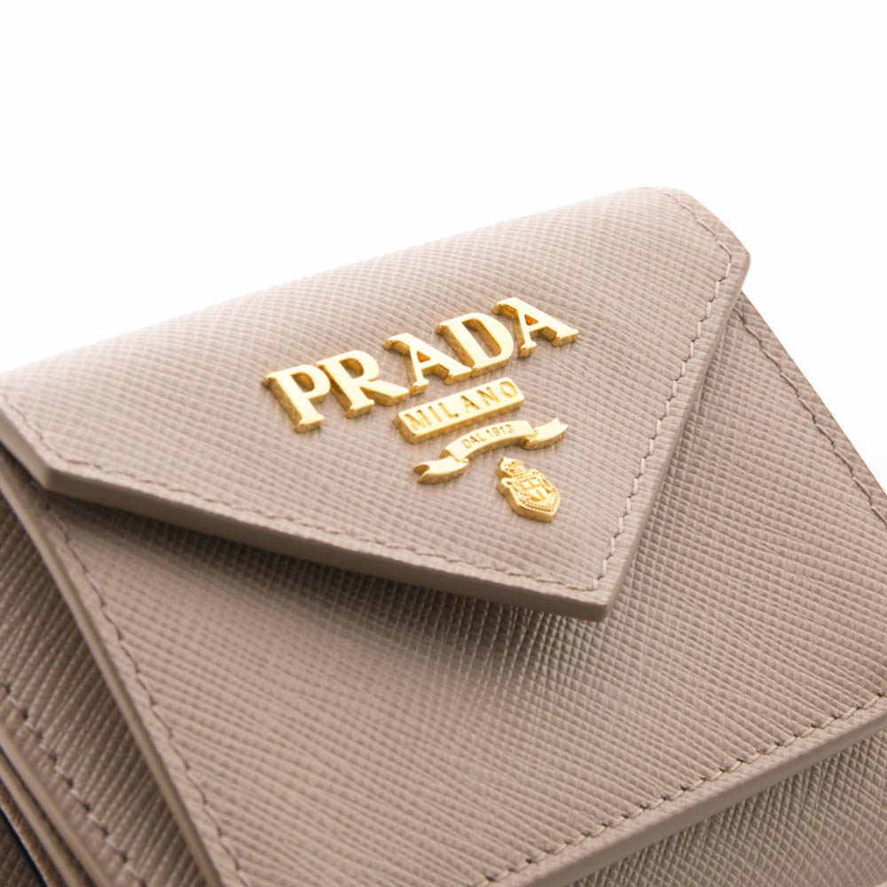 プラダ PRADA 折財布 SAF.METAL 三折 TINY/CIPRIA 1MH021-QWA【FITHOUSE ONLINE SHOP】