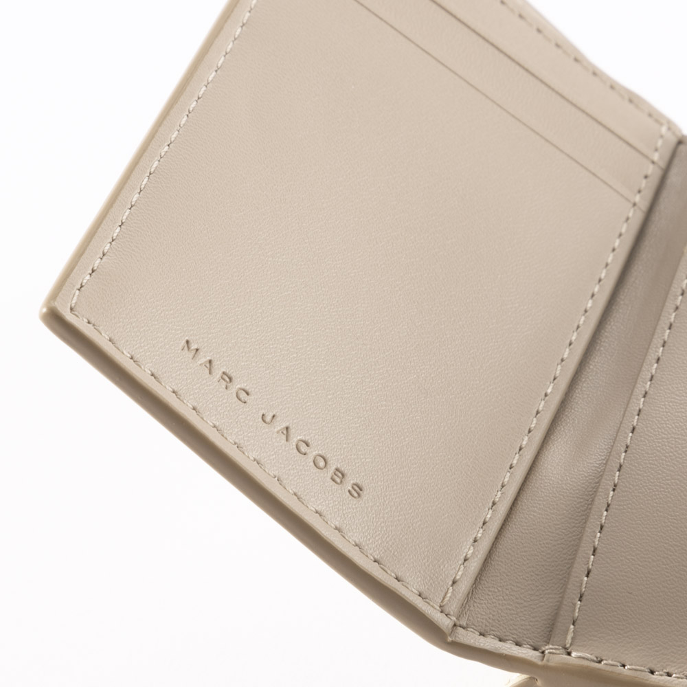 マークジェイコブス MARC JACOBS THE LEATHER COVERED Jマーク 三つ折り財布 TINY 2S4SMP009S02【FITHOUSE ONLINE SHOP】