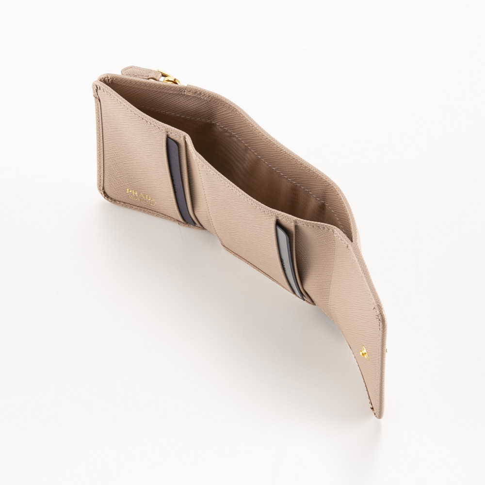 プラダ PRADA 折り財布 SAFFIANO TRIANGOLO TINY 1MH044 QHH【FITHOUSE ONLINE SHOP】