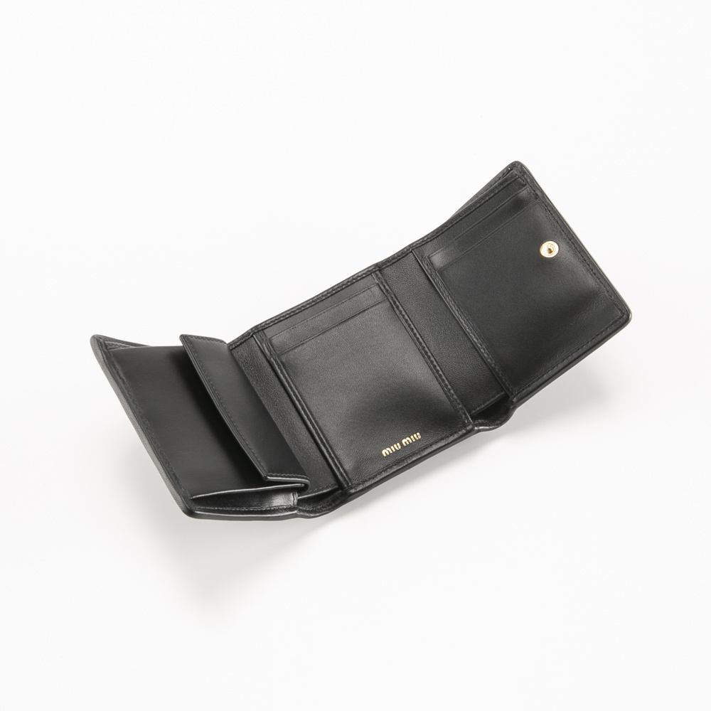 ミュウミュウ miumiu 折り財布 MATELASSE 5MH033 AFPP【FITHOUSE ONLINE SHOP】