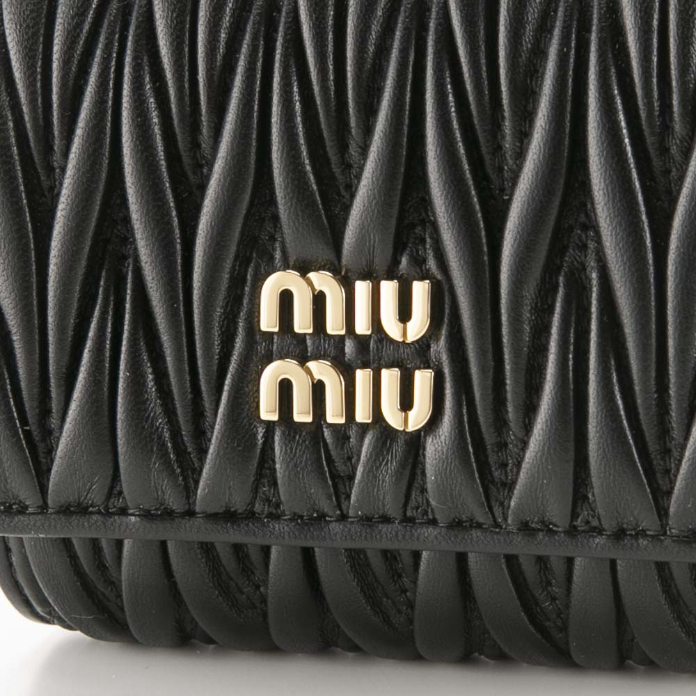 ミュウミュウ miumiu 折り財布 MATELASSE 5MH033 AFPP【FITHOUSE ONLINE SHOP】