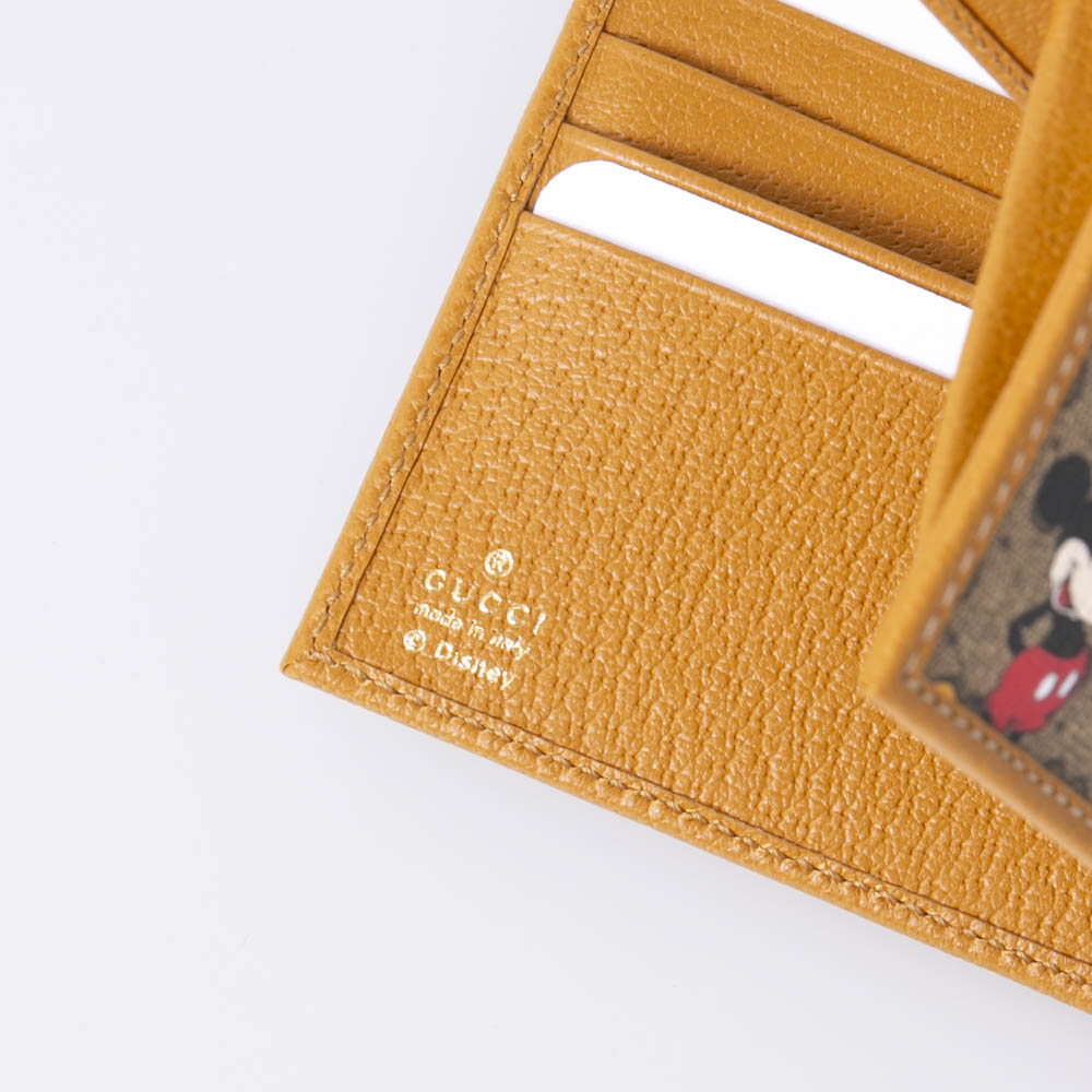 グッチ GUCCI 折財布 CNYミッキー 折小銭付 602549HWUBM【FITHOUSE ONLINE SHOP】