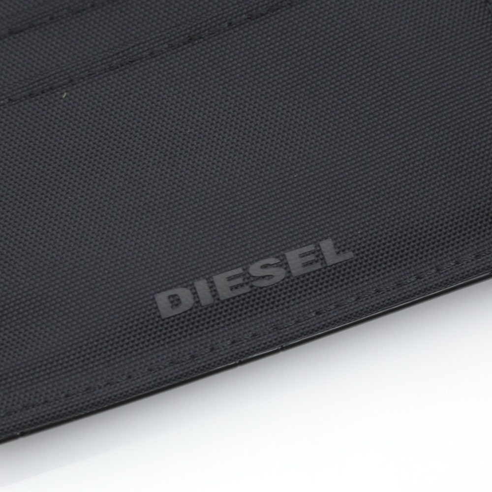 ディーゼル DIESEL 折財布 HIRESH S折小銭付 X07729P3892【FITHOUSE ONLINE SHOP】