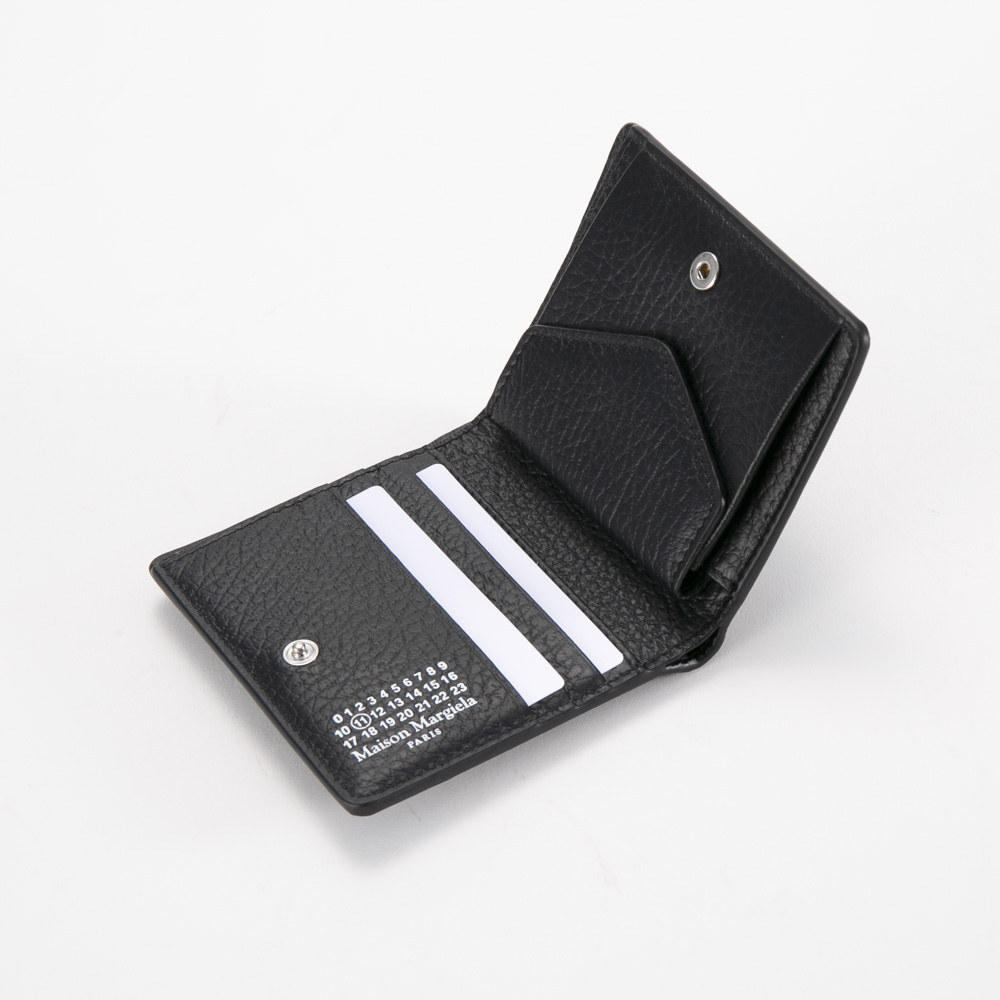メゾンマルジェラ Maison Margiela 折財布 4ステッチ カーフ 小銭入付 S56UI0140-P0399【FITHOUSE ONLINE SHOP】