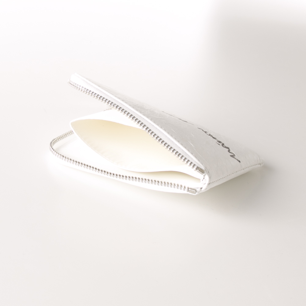 エムエム6 メゾンマルジェラ MM6 Maison Margiela 折り財布 HANDWRITTEN LOGO S63UI0002-P4145【FITHOUSE ONLINE SHOP】