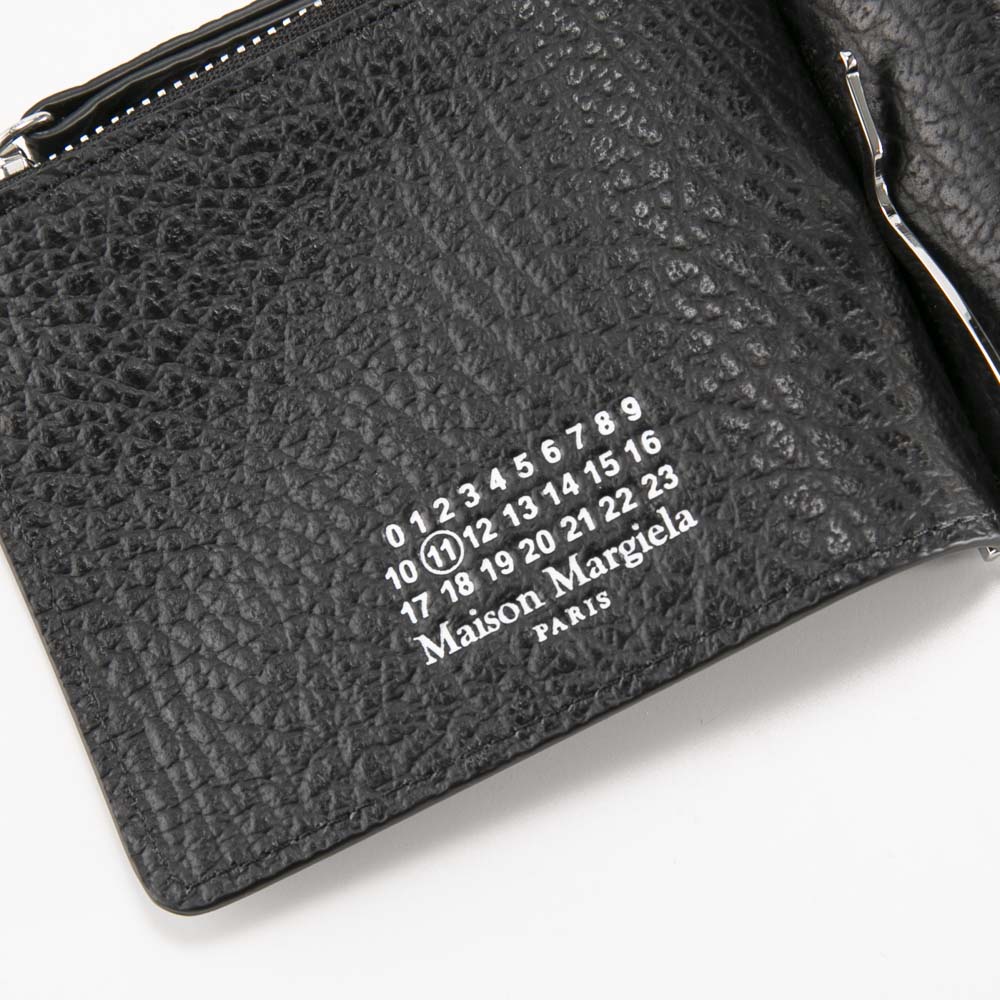 メゾンマルジェラ Maison Margiela 4ステッチ カーフ マネークリップ カード+小銭 SA1UI0022-P4455【FITHOUSE ONLINE SHOP】