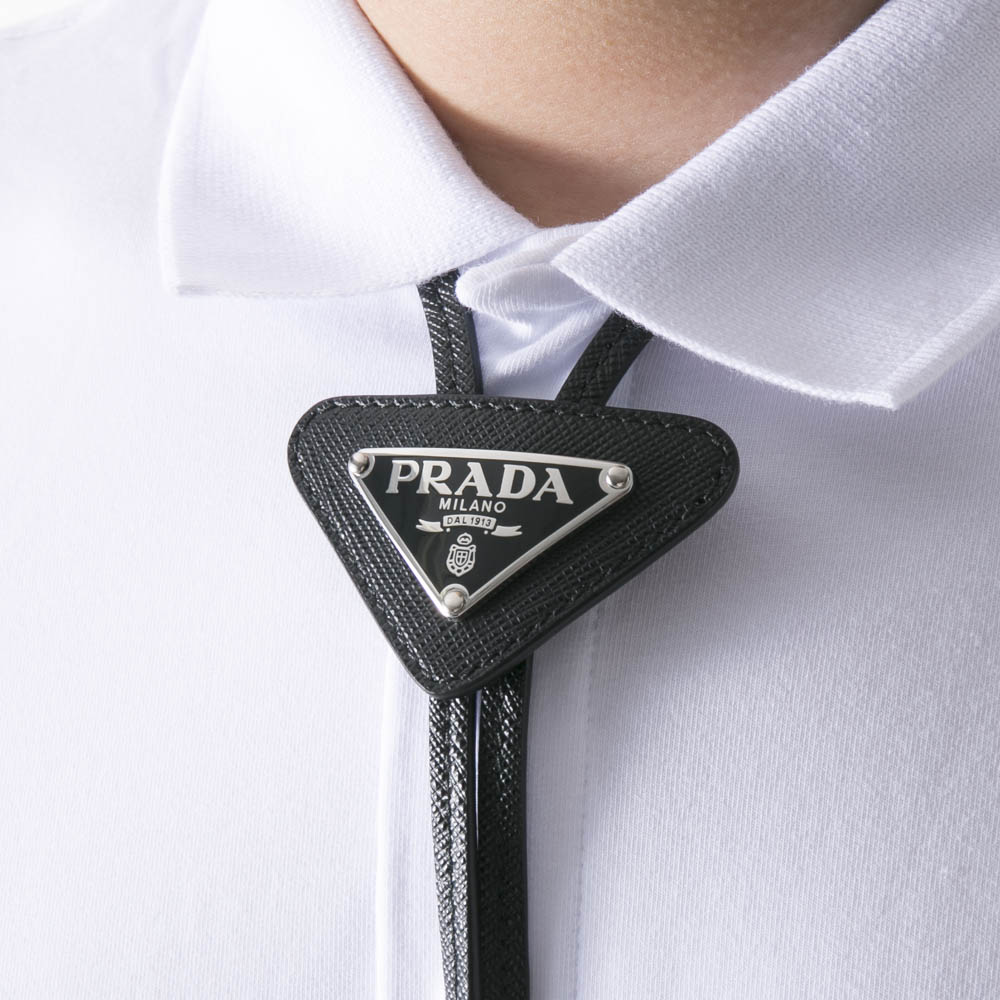 人気ブランドの新作 PRADA ループタイ ボロタイ ネクタイ