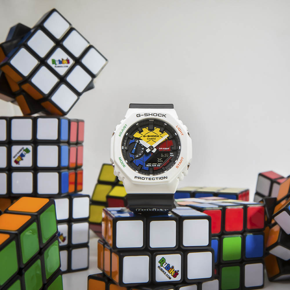 ジーショック G-SHOCK 腕時計 Rubik's Cubeコラボ 2100シリーズ アナデジMウォッチ GAE-2100RC-1AJR【FITHOUSE ONLINE SHOP】