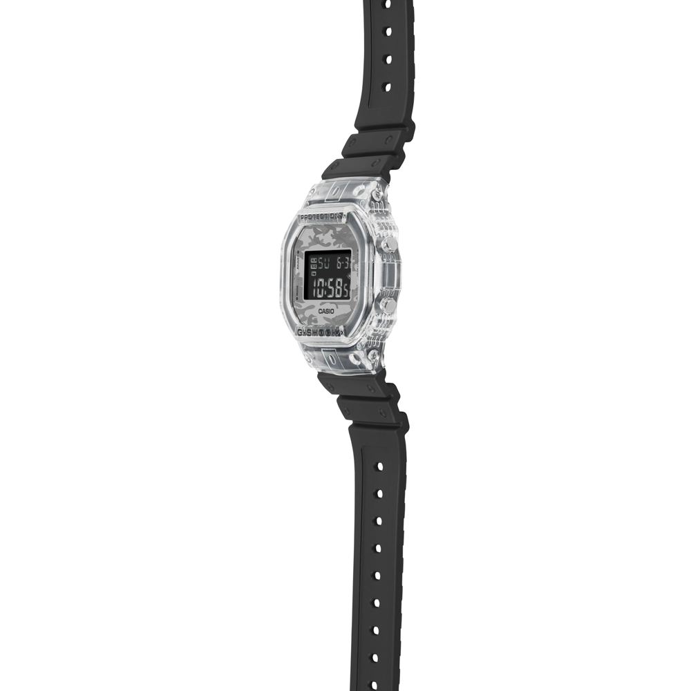 カシオ CASIO ジーショック G-SHOCK 腕時計 カモフラージュ・スケルトン デジタルMウォッチ DW-5600SKC-1JF【FITHOUSE ONLINE SHOP】