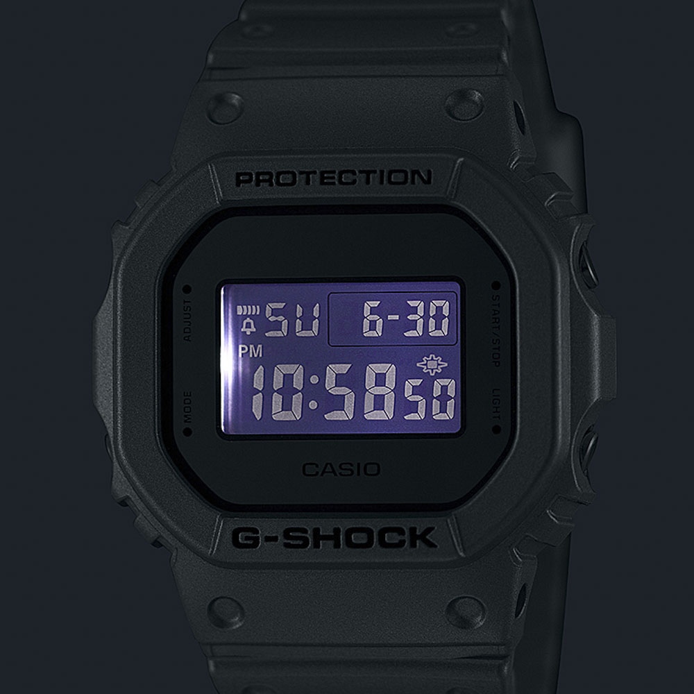 ジーショック G-SHOCK 腕時計 forgotten future デジタルMウォッチ DW-5600FF-8JF【FITHOUSE ONLINE SHOP】