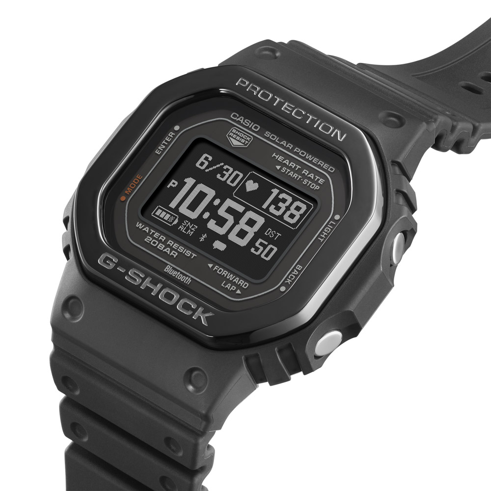 ジーショック G-SHOCK 腕時計 G-SQUAD Bluetooth デジタル ソーラーアシストMウォッチ DW-H5600MB-1JR【FITHOUSE ONLINE SHOP】