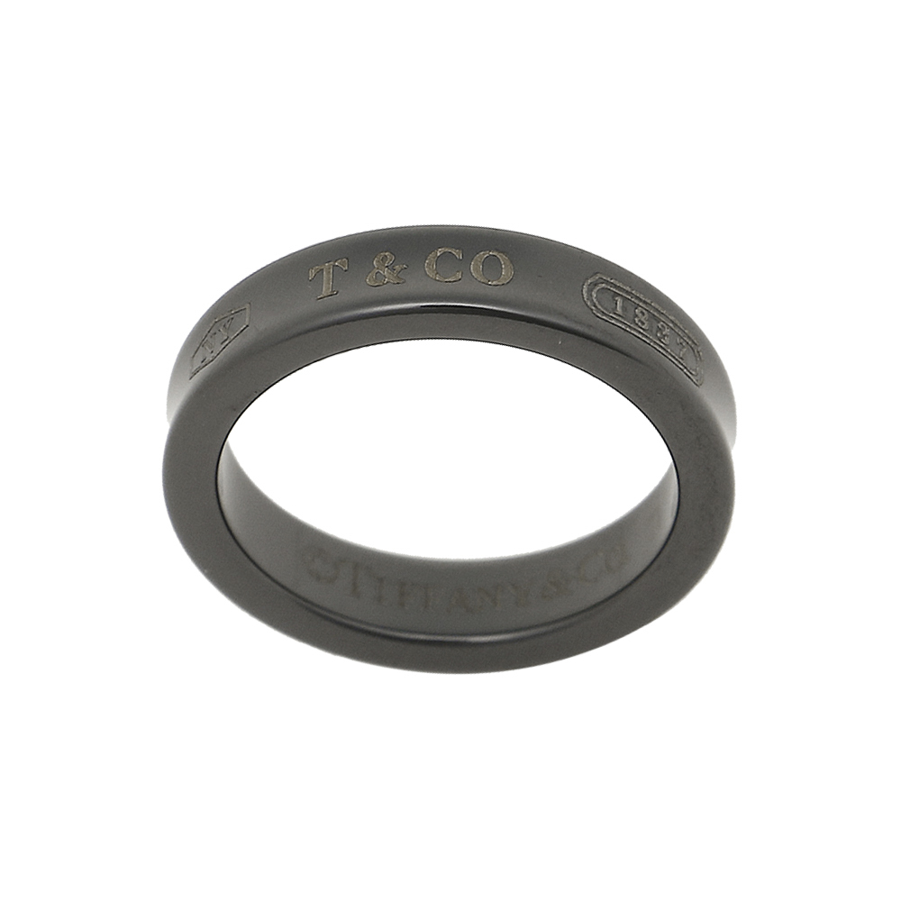【極美品】ティファニー  指輪　ナローリング 10号 メンズ ブラックチタン
