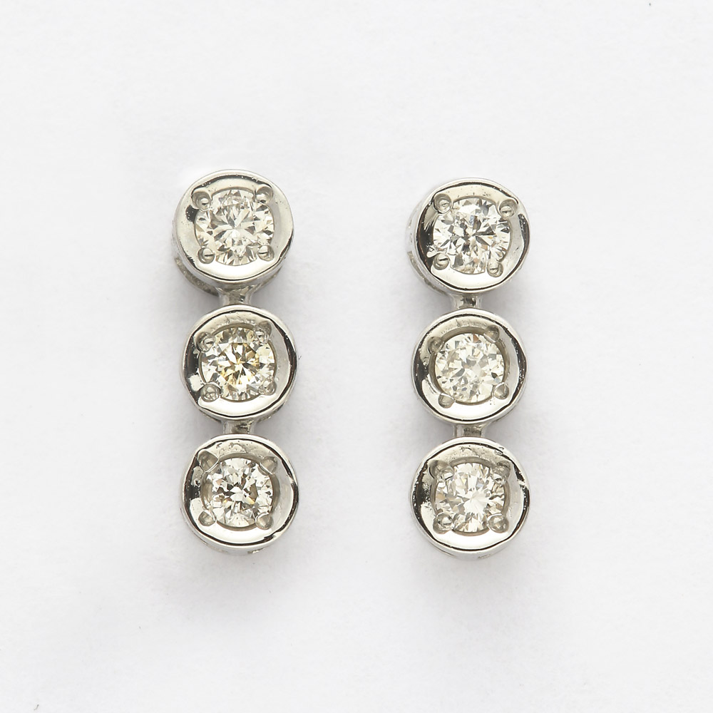 プラチナ ダイヤモンド ピアス 0.12ct DAPE-249PT【FITHOUSE ONLINE SHOP】